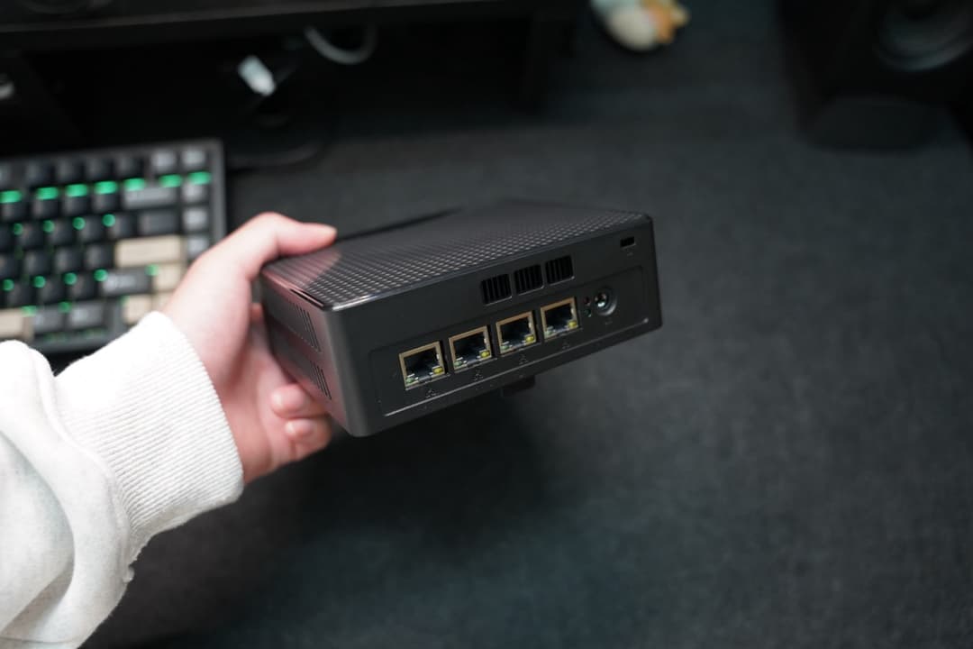 Router PC N3700 4 LAN - Hình ảnh sản phẩm