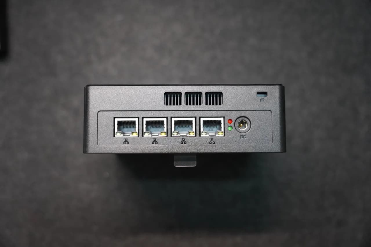 Router PC N4100 4 LAN